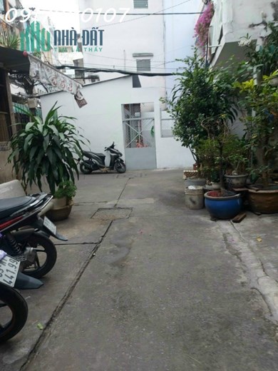 Bán nhà xây mới xinh xắn tại quận 11 Giáp quận 10