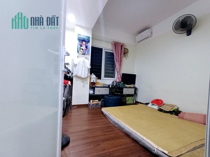 Chung cư N01 Yên Hòa, 80m2, tầng thấp, 3.1 tỷ