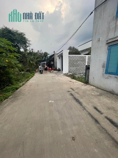 Đất xã Phạm văn Hai, Bình chánh 122m2 full thổ cư