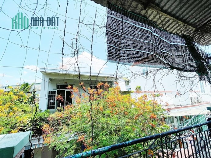 Cần bán Nhà DT 44m2 hẻm Đoàn Trần Nghiệp - biển Hòn Chồng, TP.Nha TRang.
