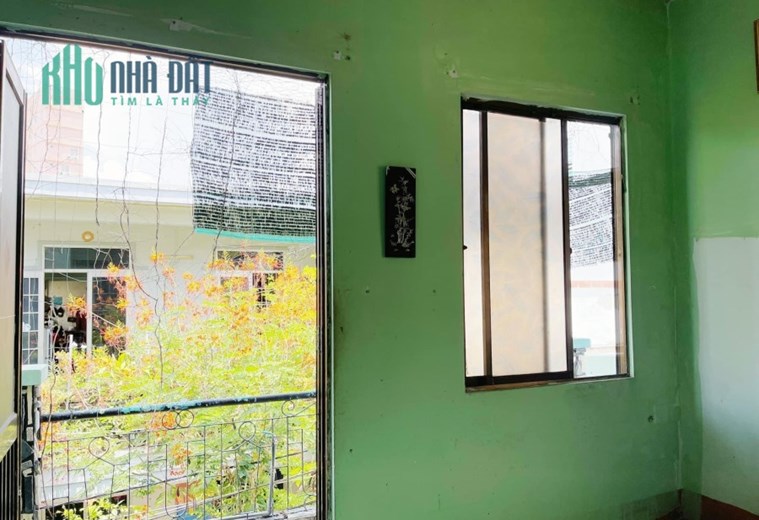 Cần bán Nhà DT 44m2 hẻm Đoàn Trần Nghiệp - biển Hòn Chồng, TP.Nha TRang.