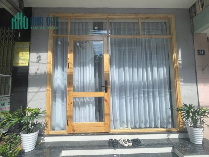 Chính chủ cần Bán nhà 3 tầng Mặt tiền Chu Văn An