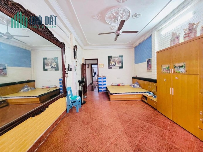 Nhanh còn kịp, Nhà Lê Hồng Phong, Nguyễn Trãi Hà Đông, DT rộng 59m chỉ giá nhỉnh 5 tỷ