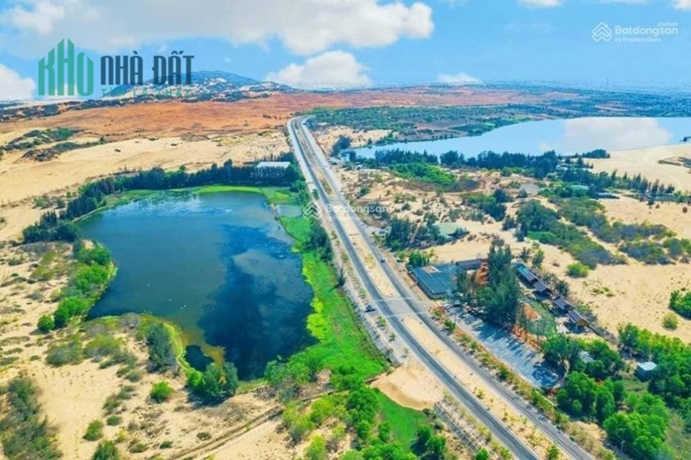 Cần bán miếng đất trồng cây hàng năm, 4745m2, cách đường liên xã 250m