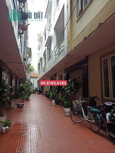Bán nhà gốc dân đang ở phố 254 Văn Cao, diện tích 50m 4 tầng GIÁ 2.5 tỉ