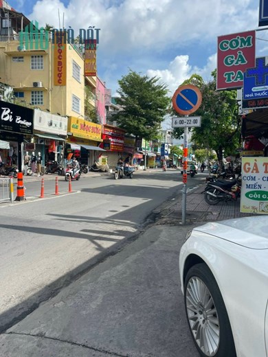 MẶT TIỀN NGAY GÓC NGÃ 5 NƠ TRANG LONG Q.BÌNH THẠNH 11X25M XÂY BUILDING - CHDV CHỈ 150TR/M2