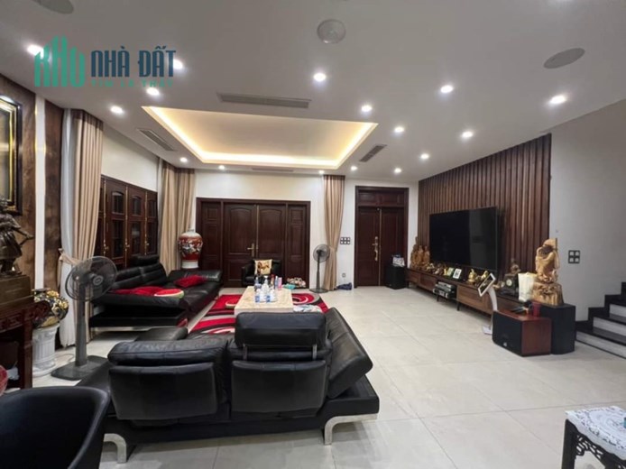Đẳng cấp với biệt thự nhà vườn hoa phượng hoài đức 314m 3t chỉ 24 tỷ