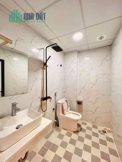 Bán nhà Phương Liệt Thanh Xuân, 50m x 5t, MT5m, ô tô đỗ cửa, kinh doanh, chỉ Nhỉnh 4 tỷ