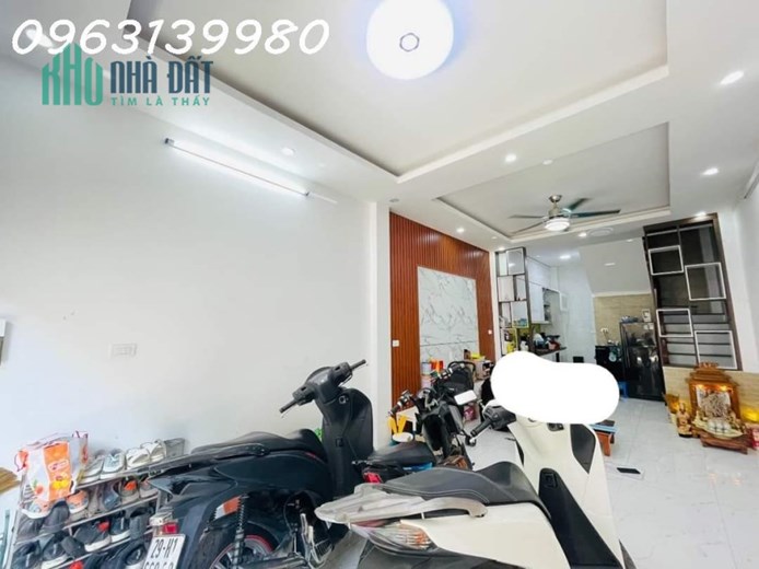 CC BÁN NHÀ NGÕ 147/2 TÂN MAI, HOÀNG MAI 39M × 4 TẦNG. CHỈ 3 TỶ 880 TRIỆU