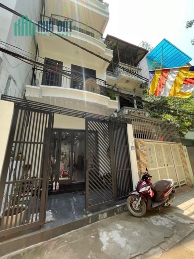 BÁN NHÀ NGÕ 175 LẠC LONG QUÂN