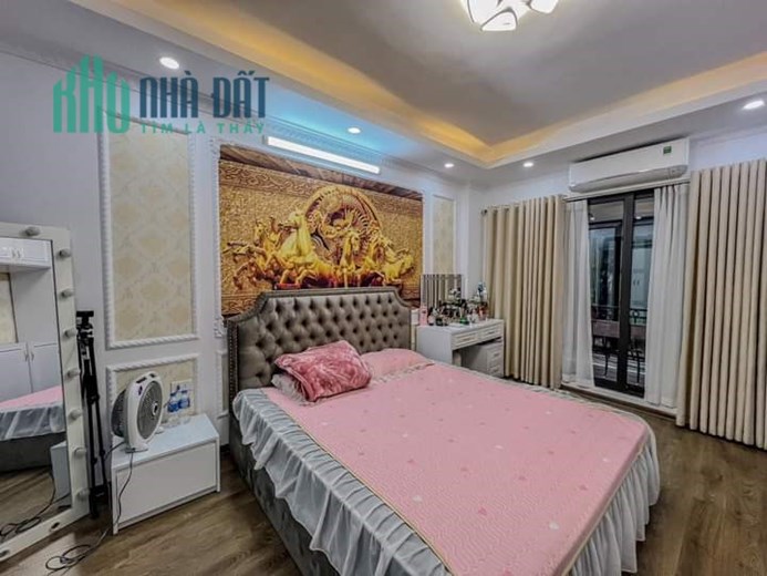 Bán nhà kinh doanh dòng tiền Mỹ Đình, Nam Từ Liêm, 36m2, 4 tầng, mt 4m, giá 3.49 tỷ.