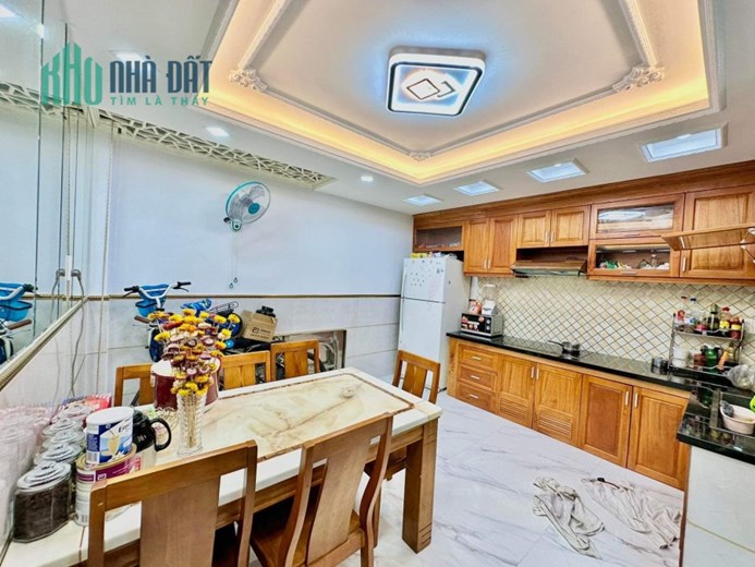 Bán Nhà Đường Thoại Ngọc Hầu, Tân Phú, Nhà Mới 4 Tầng, Hẻm Xe Hơi 6m Thông.