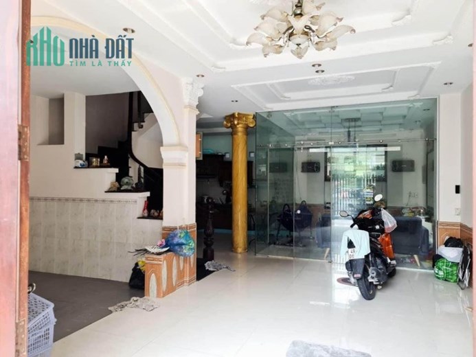Nhà Mặt Tiền 4 Tầng Ngang 7m - Kề Lý Phục Man - Quận 7