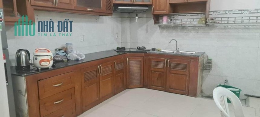 Nhà Mặt Tiền 4 Tầng Ngang 7m - Kề Lý Phục Man - Quận 7
