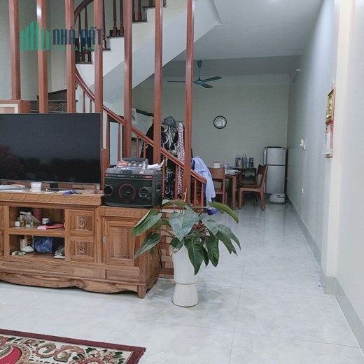 Bán nhà 51m2 phố Nghi Tàm, Tây Hồ Gara Ô tô 7 chỗ Vỉa hè Kinh doanh đỉnh 7.3 Tỷ