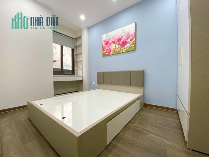 HIẾM-NHÀ NGỌC KHÁNH 5 TẦNG SẴN Ở NGÕ THÔNG THẲNG TẮP SỔ NỞ HẬU NHỈNH 3TY
