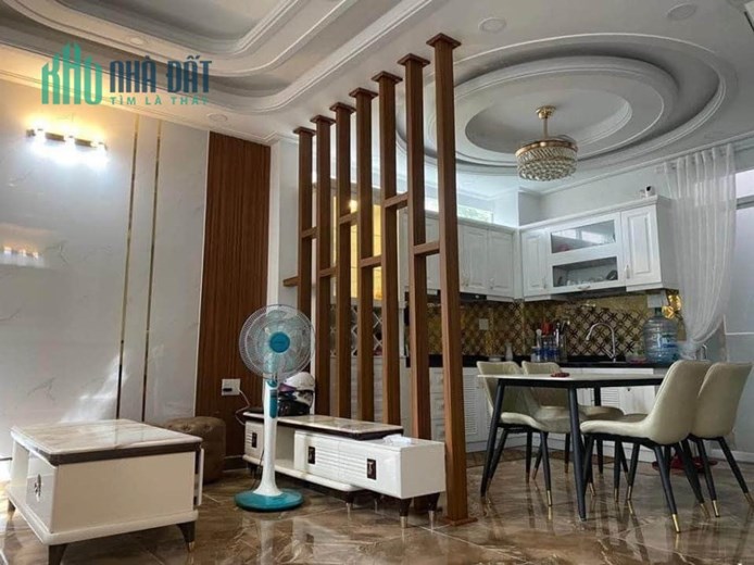 Bán Nhà 5 Tầng Ngang Hơn 5m - Tân Mỹ - Lâm Văn Bền Giá Giảm 6,4Tỷ Quận 7