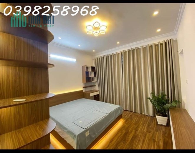 Bán nhà Hoàng Văn Thái-Thanh Xuân, 50m x 5t, MT5m, ô tô đỗ cửa, kinh doanh, chỉ Nhỉnh 4 tỷ
