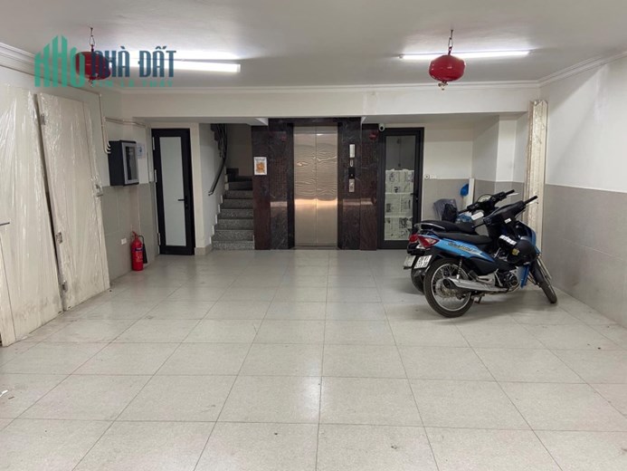 "TOÀ NHÀ SÁT MẶT PHỐ LÊ ĐỨC THỌ - THIẾT KẾ HIỆN ĐẠI - THÍCH HỢP VỪA Ở VỪA LÀM VĂN PHÒNG CÔNG