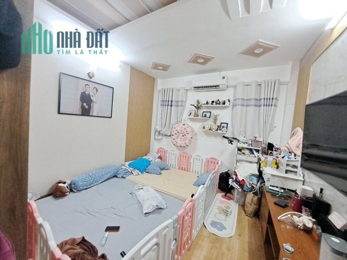 Bán nhà hẻm 4m Âu Cơ phường 9, Tân Bình 42m2 chỉ 4 tỷ 1 gần Lữ Gia