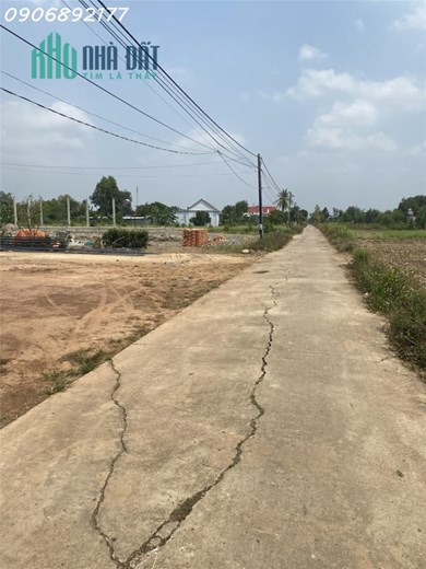 BÁN 1 SÀO ĐẤT NGAY TẠI XUÂN LỘC VỚI MẶT TIỀN DÀI MIÊN MAN !!
