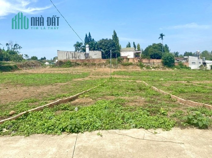 CẦN ĐỔI CHỦ MỚI CHO LÔ ĐẤT 120M2 KHU VỰC ĐỒNG NAI