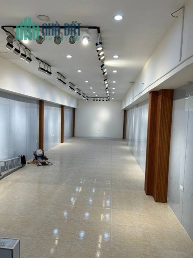 Chính chủ cho thuê lâu dài nhà mặt tiền 865 đường Giải Phóng