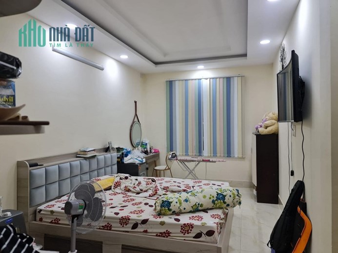 KHU VỰC TRUNG TÂM HIẾM NHÀ BÁN ,SUẤT UẤT VÀ THUẬN TIỆN DI CHUYỂN NHẤT QUẬN 3-4 TẦNG-CHỈ 7,5 TỶ