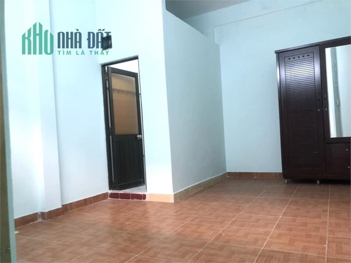 NHÀ C4 CÒN MỚI 1 TRỆT 1 LỬNG 71,5M2 ,HẼM TRƯỚC NHÀ 6M THÔNG