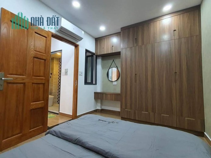 Bán nhà Gò Vấp, HXH, 40m2, 5 tầng nhỉnh 5tỉ