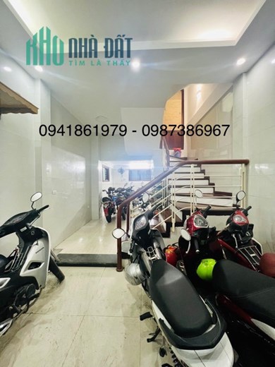 NHÀ DÒNG TIỀN NGÃ TƯ VỌNG ( 7 PHÒNG) DT 40M2 - MT 3.9M - ĐƯỜNG Ô TÔ 20M - NHỈNH 4 TỶ