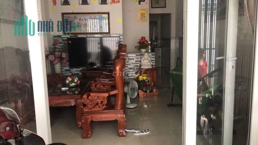 Bán nhà Gò Vấp dưới 5tỉ, 48m2, 3 tầng , hẻm xe hơi