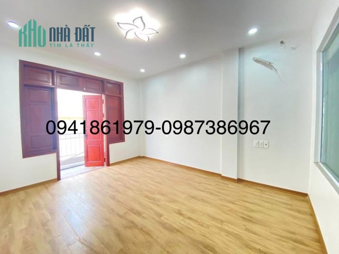 CHÍNH CHỦ BÁN NHÀ TÔ VĨNH DIỆN , Ô TÔ TẢI TRÁNH CHỈ 10 M, TIỆN ÍCH BẠT NGÀN, GIÁ NHỈNH 5 TỶ