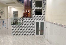 Nhà MT Bùi Minh Trực 2 tầng Phường 6 Quận 8 - giá 11 triệu/tháng