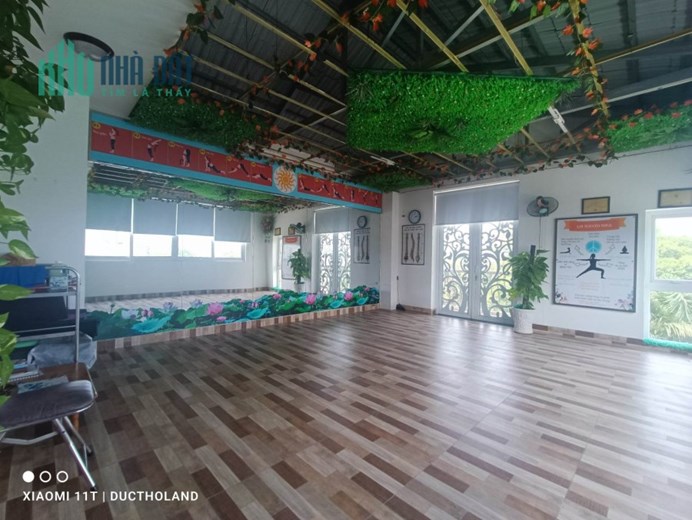 Đi Mỹ bán nhà đẹp 4 tầng, 6x31m, mặt tiền view sông Thạnh Lộc, Quận 12