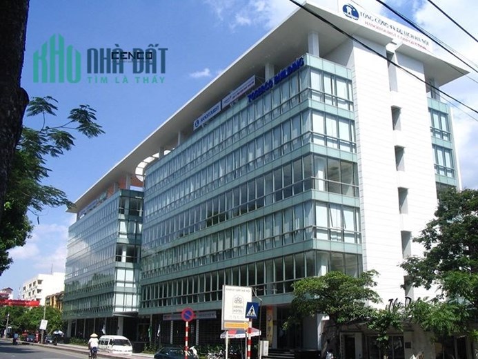 Nhà Hiếm Vỉa Hè Rộng Khủng Mặt Phố Vạn Phúc MT 5m giá 28.5. tỷ, 55m x 5 tầng, Sđcc