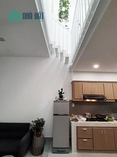 Bán đất tặng nhà 2 tầng Quận Sơn Trà Đà Nẵng DT 240m2 giá Chỉ 39 triệu/m2