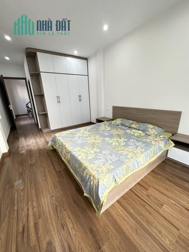 Trung tâm Thanh Xuân 6 tầng thang máy Ô tô KD 30m ra phố DT 40m