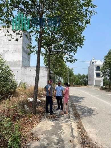 CẦN BÁN/CHO THUÊ LÔ ĐẤT ĐẸP TẠI BẾN CÁT - BÌNH DƯƠNG