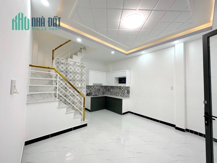 Nhà mới 3 tầng sát MT Hưng Phú P9 Q8 - giá 4.15 tỷ (TL)