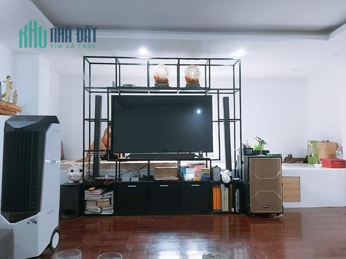 Sổ riêng - PHẠM VĂN HAI trung tâm TÂN BÌNH - 85M2 - NGANG 9.3M, SỔ NỞ HẬU - CHỈ 7.x tỉ