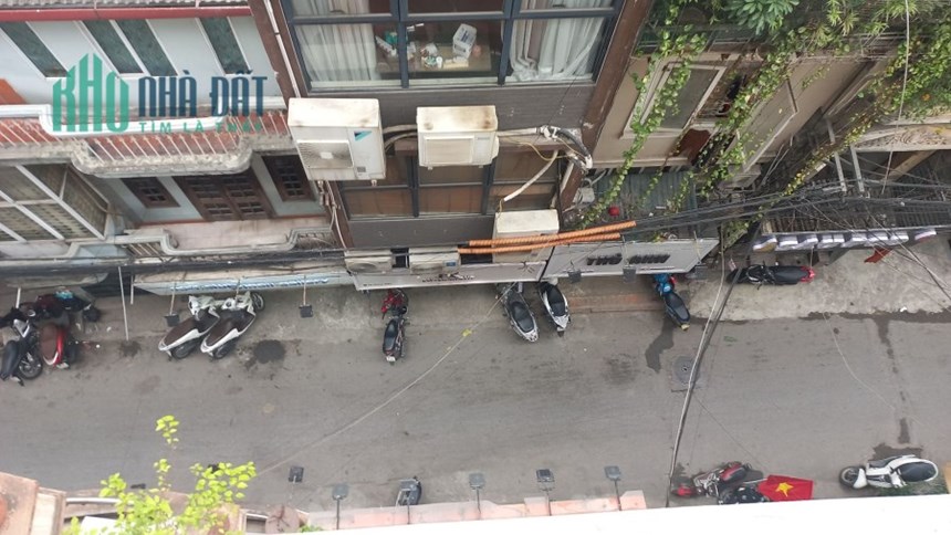 Bán nhà mặt phố Đông Các, 2 thoáng trước sau, kinh doanh sầm uất, 5 tầng, 65m2, mặt tiền 4m, 21 tỷ
