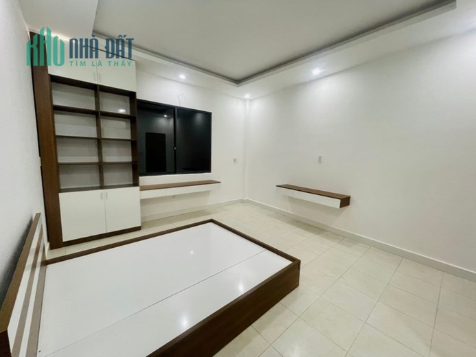 Trần Quang Diệu,phường 14 ,quận 3