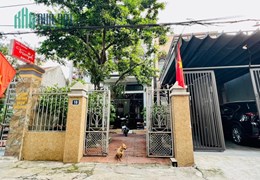 CẦN BÁN NHÀ 2 TẦNG TRUNG TÂM THỊ XÃ PHÚ THỌ