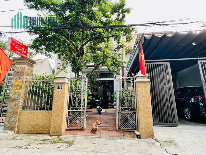 CẦN BÁN NHÀ 2 TẦNG TRUNG TÂM THỊ XÃ PHÚ THỌ