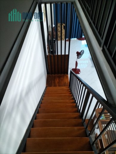 Bán gấp nhà đẹp 90m2 x 2 tầng, đường 7,5m, đường Lê sao, gần bến xe, BV, trường học, chỉ 2,85 tỷ