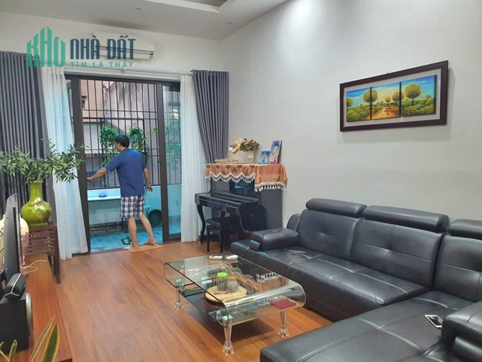 BÁN NHÀ NGUYỄN TRÃI THANH XUÂN 52M, 5T, MT 4M, NHÀ ĐẸP, GẦN PHỐ, AN SINH ĐỈNH, NHỈNH 6 TỶ,