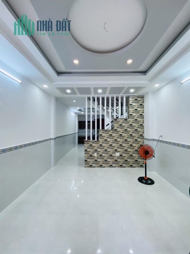 Tân Sơn Nhì, Tân Phú,3 Tầng, 62m2, hẻm Ô Tô, Cần Bán Gấp.