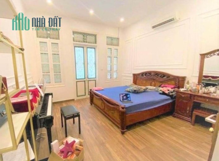 Lô Góc Ô tô tránh kinh doanh sầm uất, Hà Trì, Hà Đông, 51m, 3 tầng, Mt9, giá 5.6 tỷ
