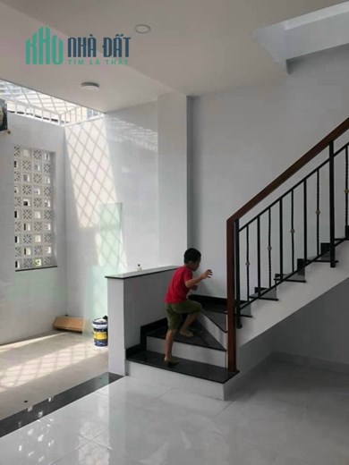 Cho thuê nhà nguyên căn dài hạn làm văn phòng kết hợp ở, TP Thủ Đức